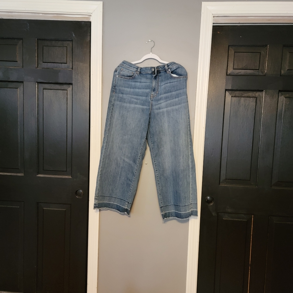 DKNY Wide Leg Jeans Size 32